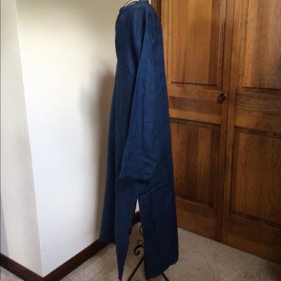Denis Colomb hand woven linen caftan, Petrol Blue, Size Medium - Picture 7 of 9